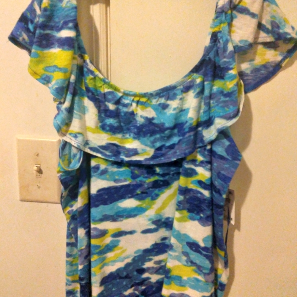 Sleeveless Shirt